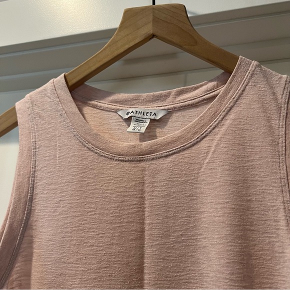 Athleta Women's Blush Pink Muscle Tank Size Medium - Picture 4 of 8